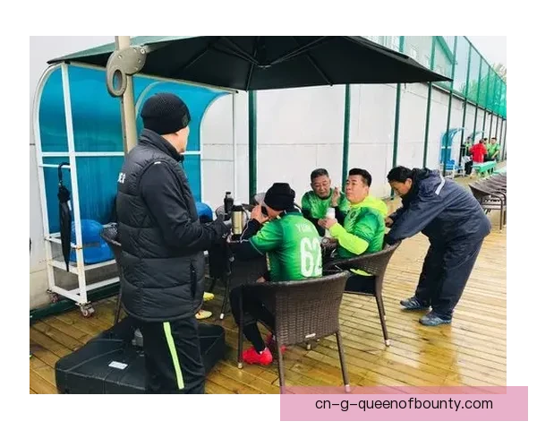 从战术细节到心理博弈解读国际足球友谊赛关键时刻的深层逻辑与价值